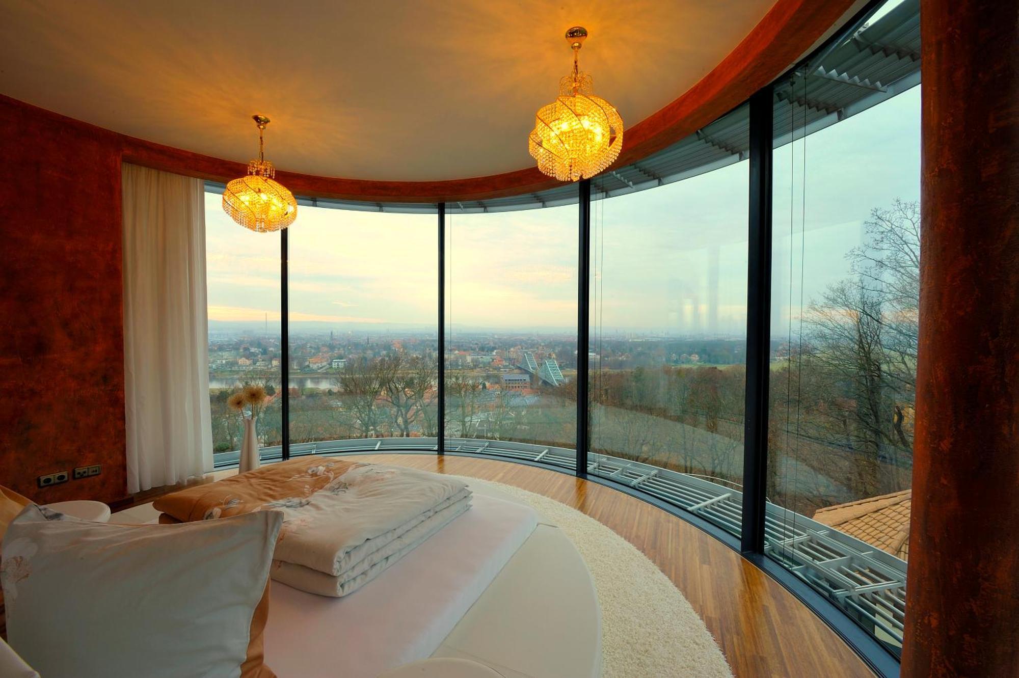 Villa Via Lapis - Panoramablick Ueber Dresden - Garten - Pool - Sauna - Luxus 객실 사진